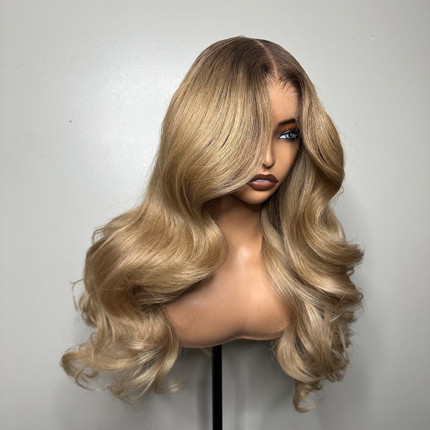 Beige Blonde